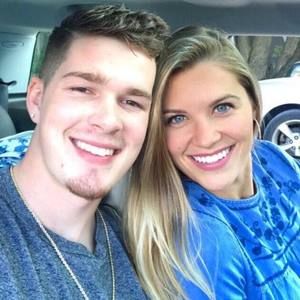 Meet your Posher, Maxwell