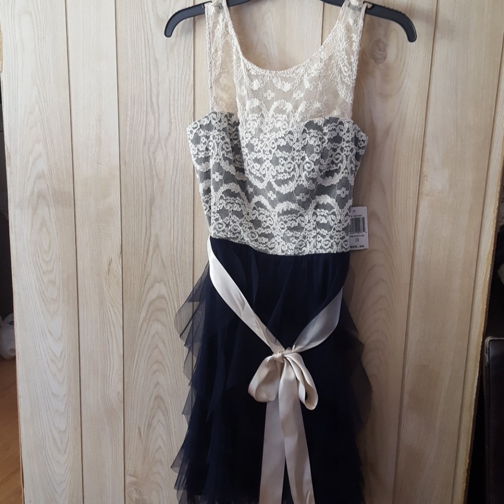 Navy Blue/ Cream colored homecoming dress