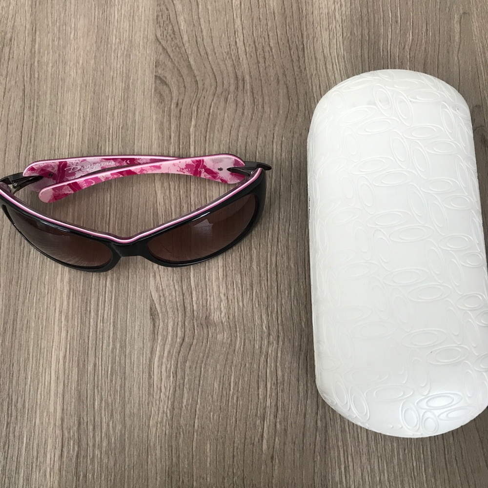Oakley Dangerous Sunglasses  Breast Cancer Edition