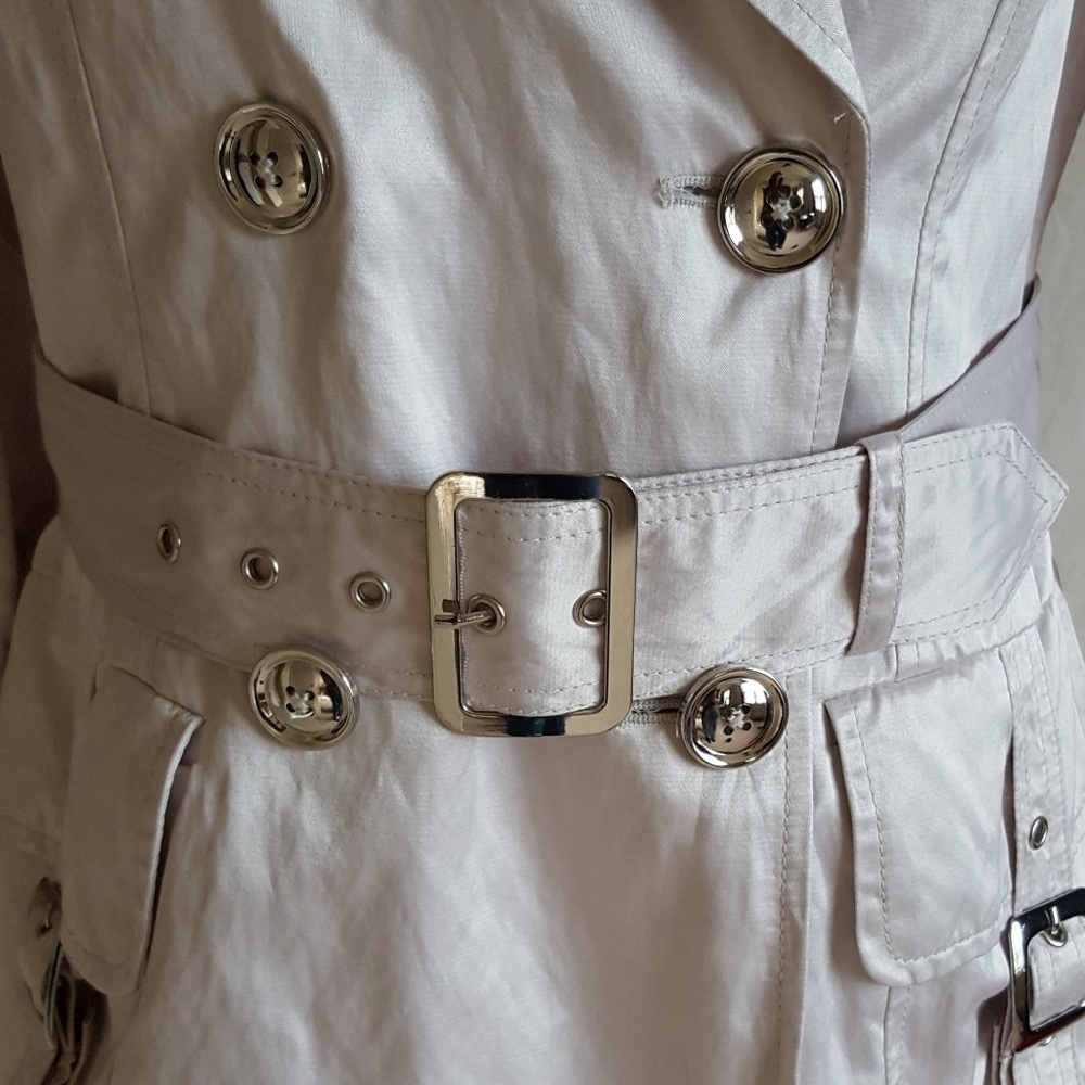 Stylish Jacket For Work Or Play - image 3