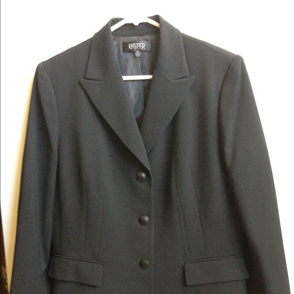 Like new Kasper black blazer size 14