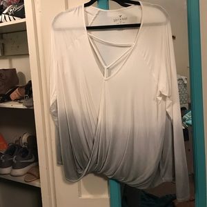 American Eagle Long Sleeeve Soft and Sexy