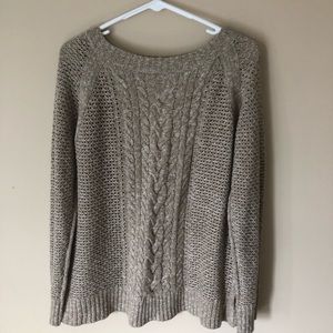 Cute & Comfortable Beige Sweater Sz L