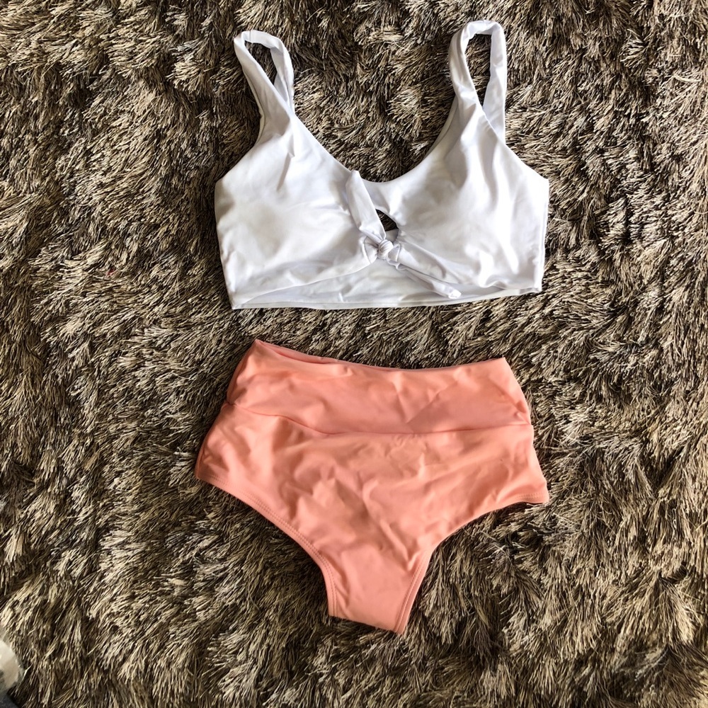 High waisted bikini
