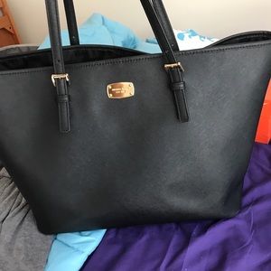 Michael Kors Tote
