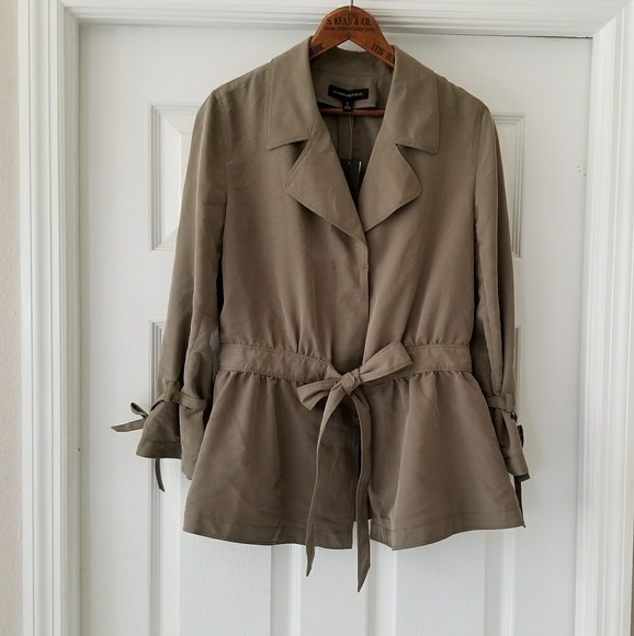Banana Republic Jackets & Blazers - Banana Republic jacket NWT