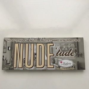 The Balm Nude Tude palette