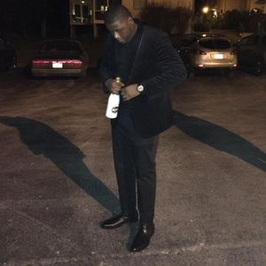 Meet your Posher, Antoine