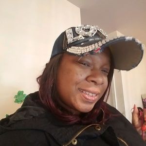 Meet your Posher, Sharika