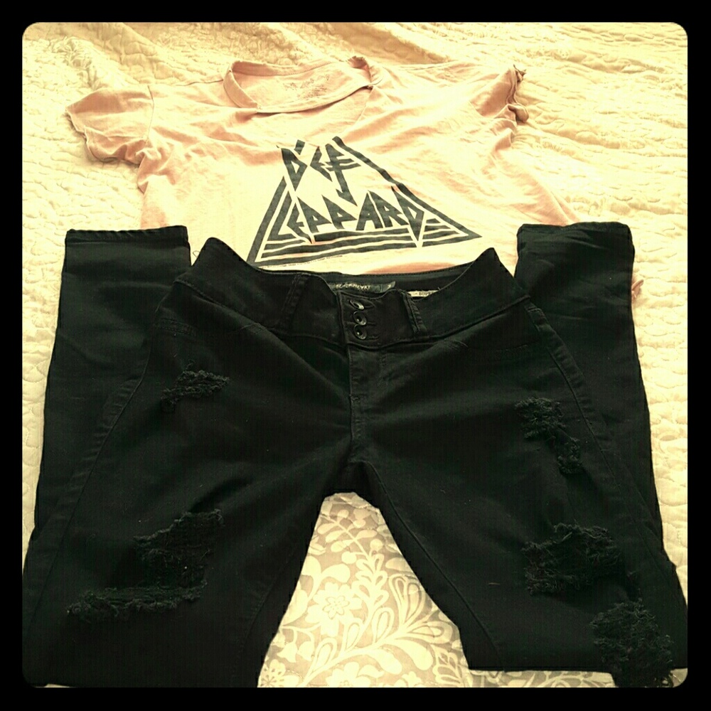 Hot Topic Blackheart Super Skinny  Jeans