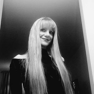 Meet your Posher, Phyllis