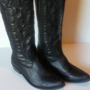 Yoki Cowboy Black Boots Sz 6.5