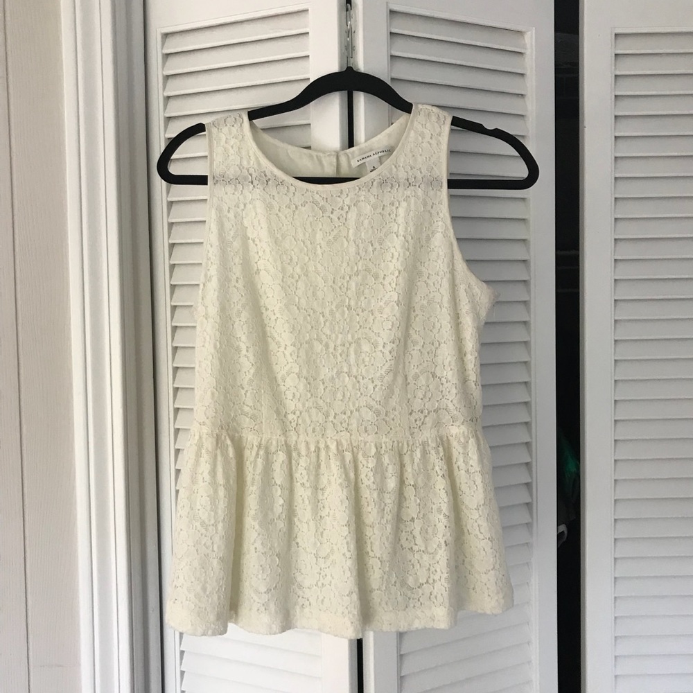 Cream banana republic, lace Peplum top
