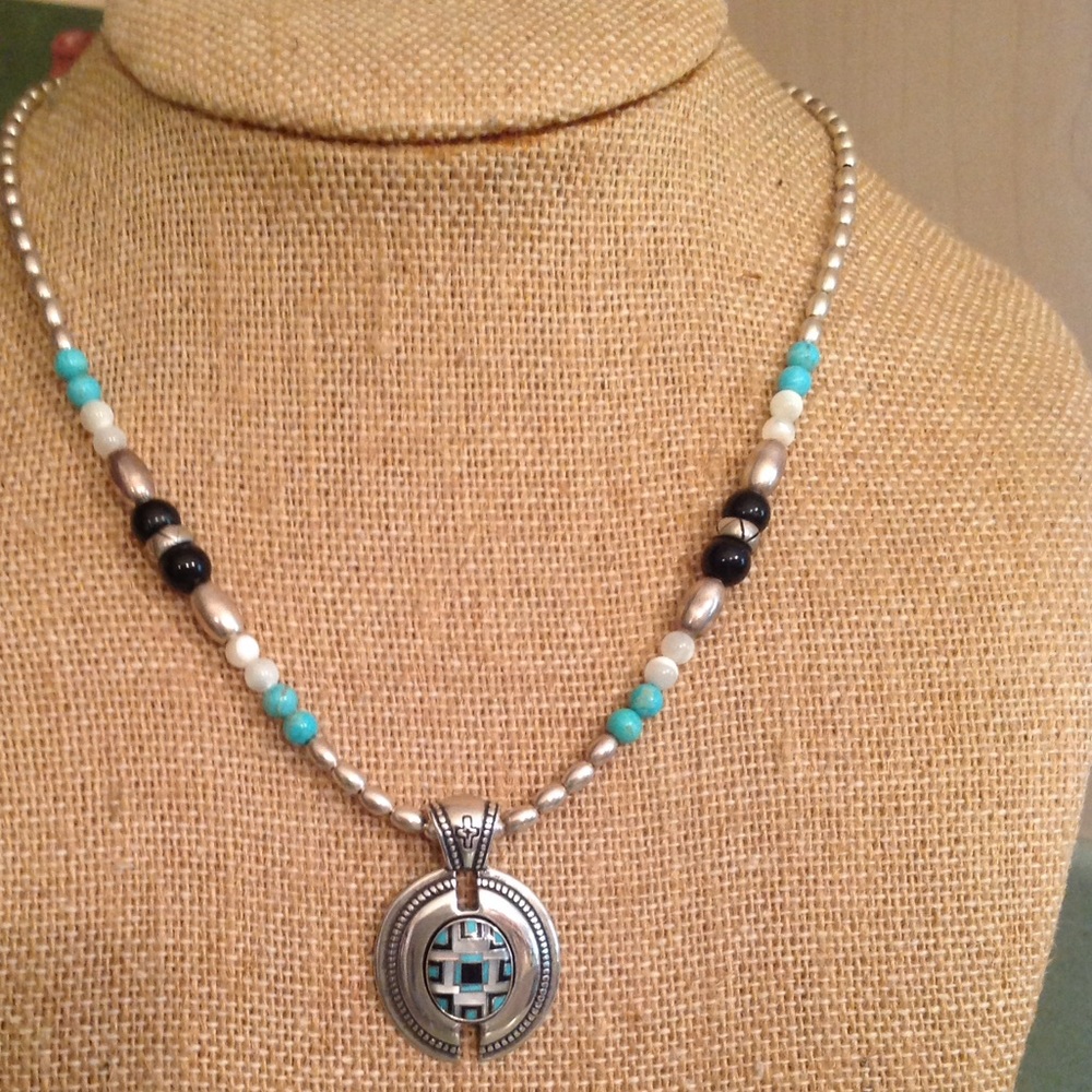 VINTAGE SS CAROLYN POLLACK HANDMADE ZUNI NECKLACE
