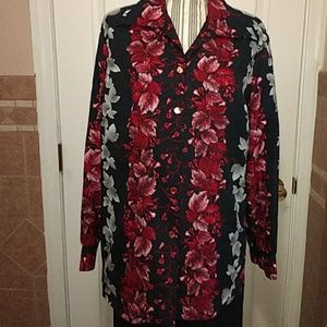 Beautiful Blouse In Red, Black & Grey. Like New