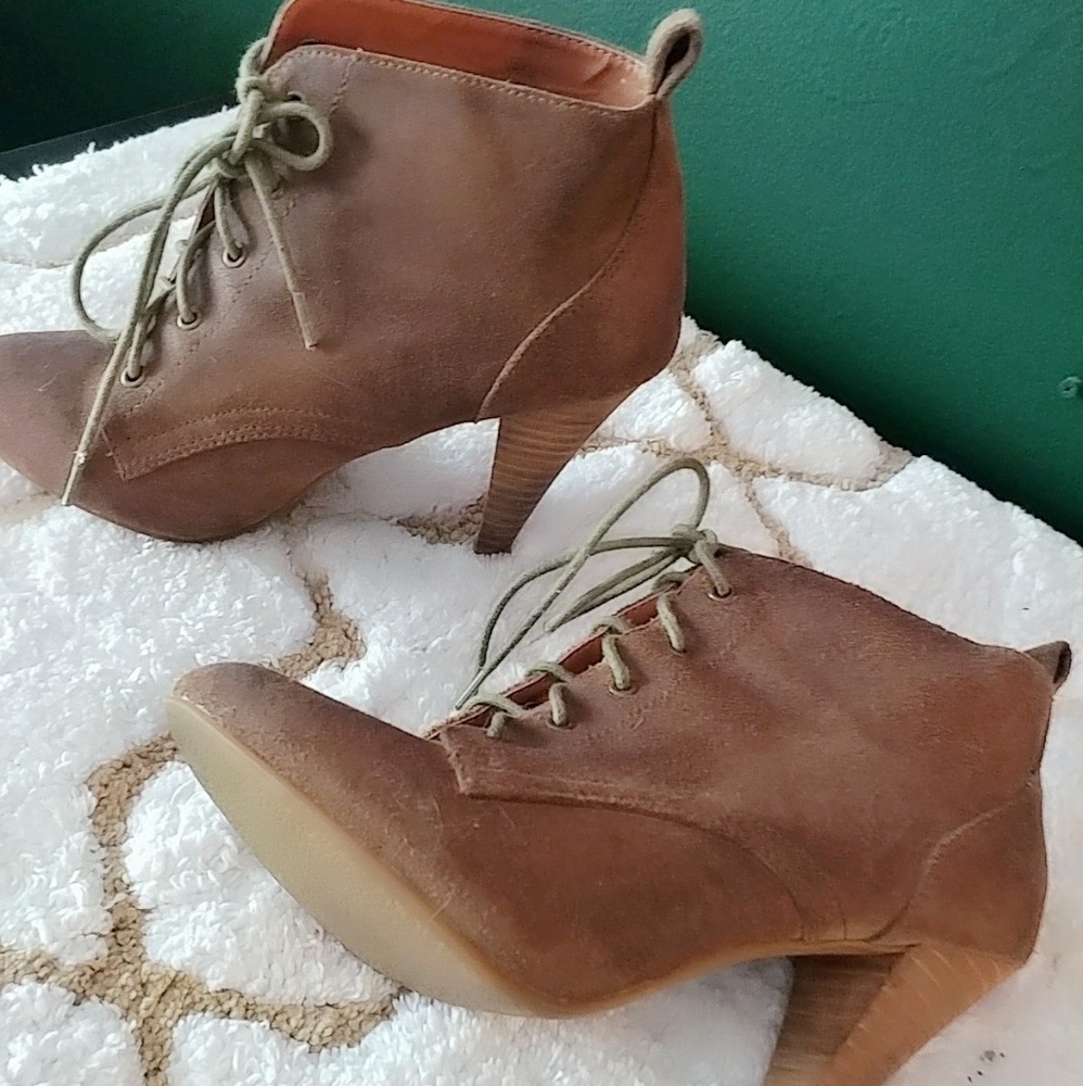 Steve Madden distressed leather booties
