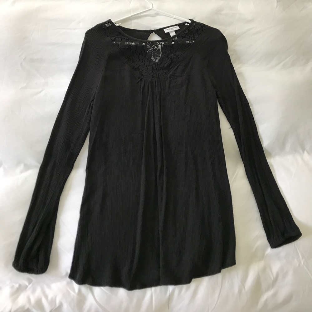 Black maternity long sleeve top