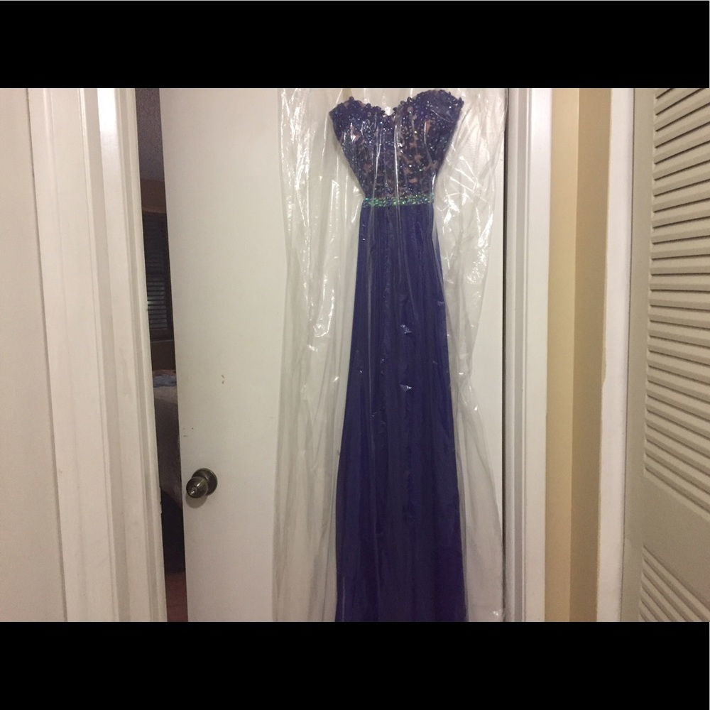 Prom dress