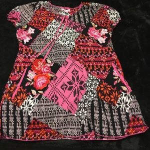 Women’s Koi Scrub Top M