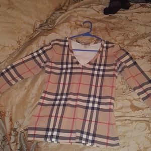 Burberry V neck