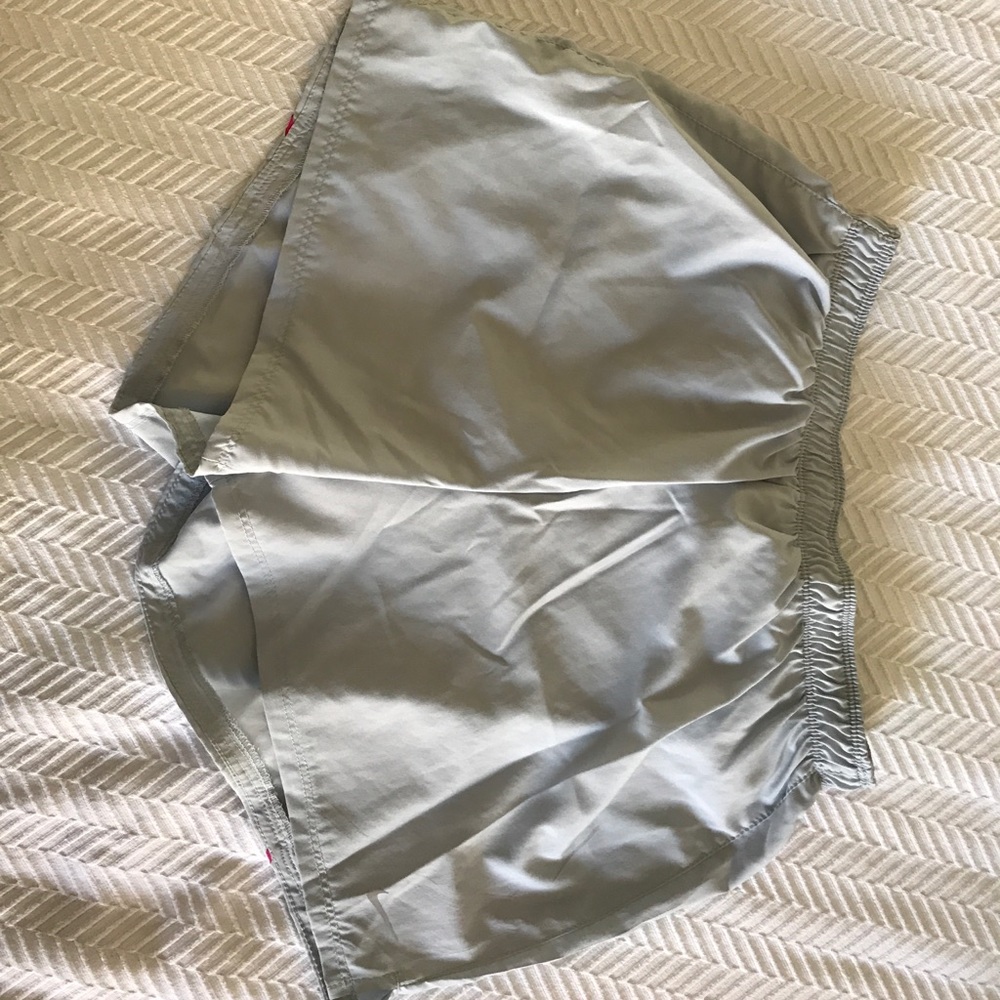 NIKE FitDry Shorts. Size M.