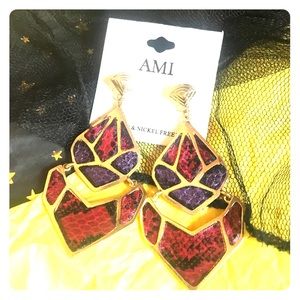 Vintage.Purple and red alligator skin earrings
