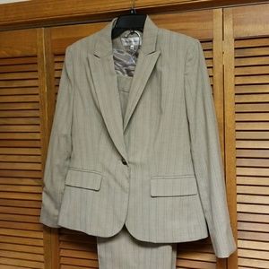 Career professional 2 piece tan pant suit