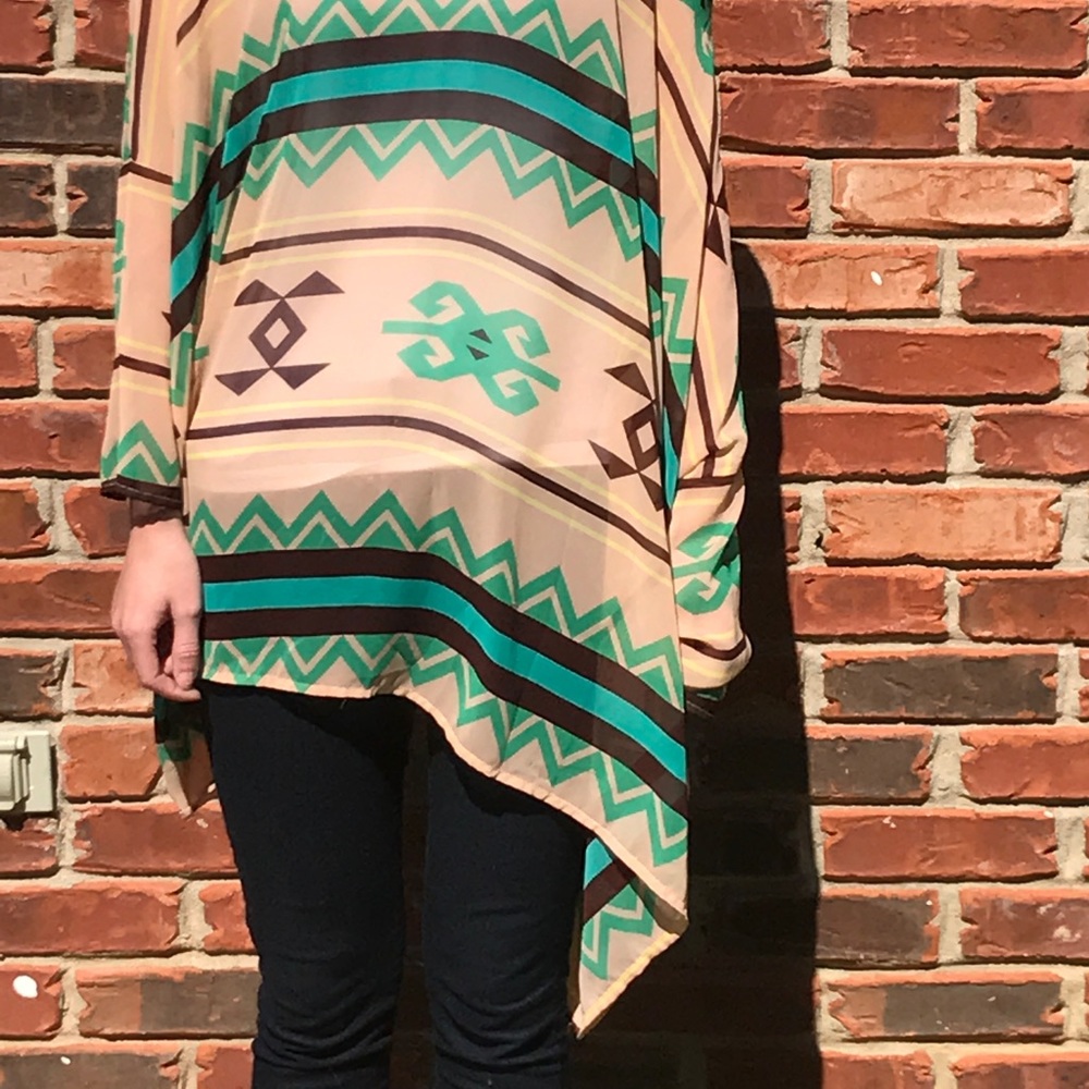 🌵Peach Love California Poncho - Picture 3 of 6