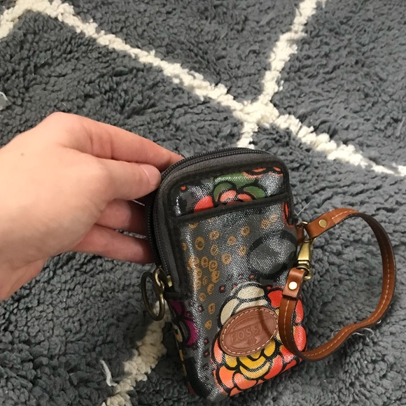 FOSSIL Wristlet - Picture 5 of 7