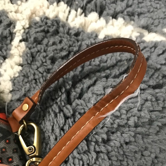 FOSSIL Wristlet - Picture 7 of 7
