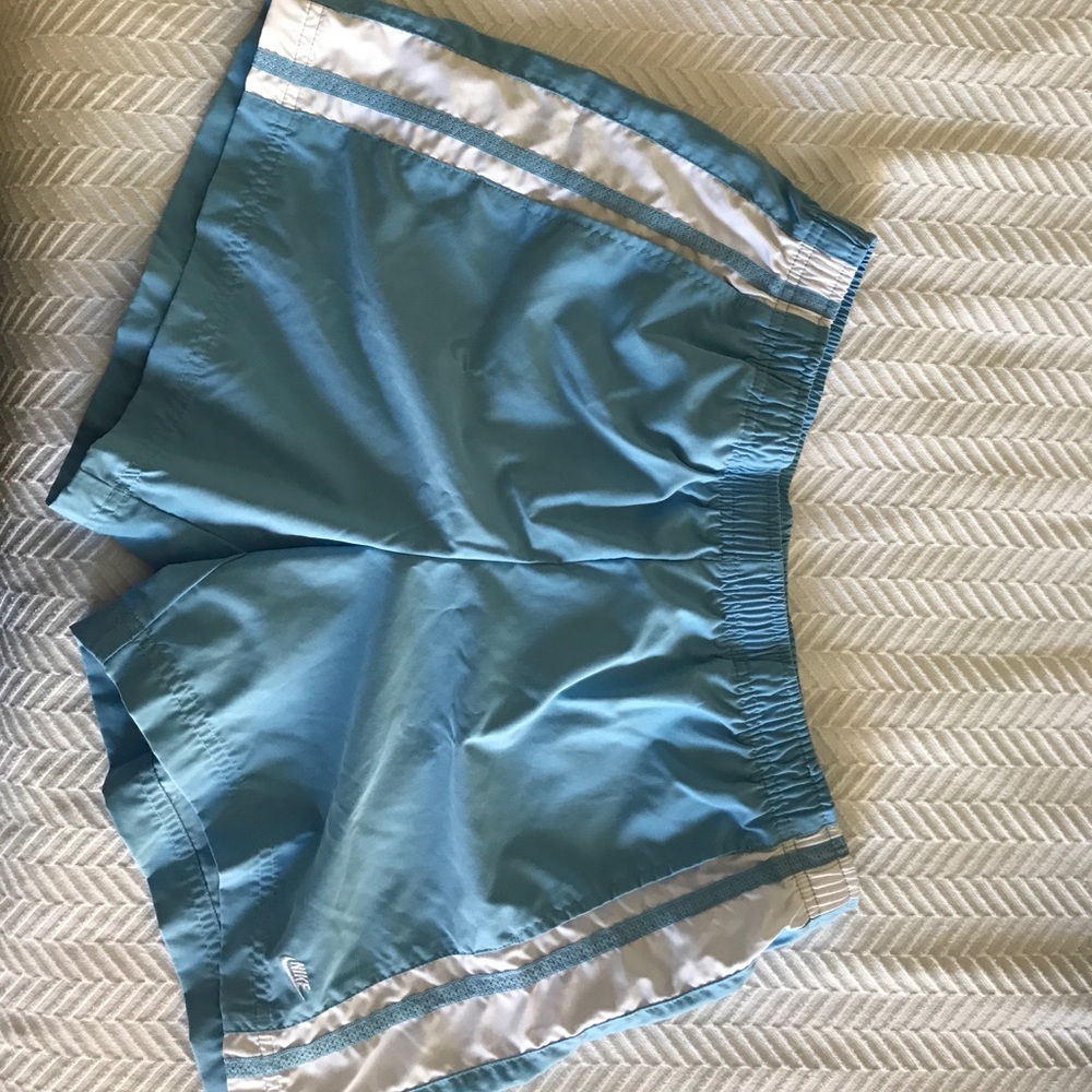 NIKE Shorts. Size M.