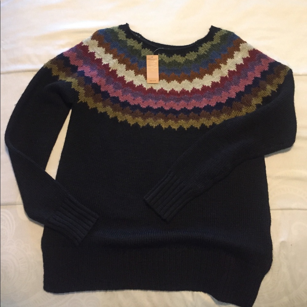 American eagle sweater.