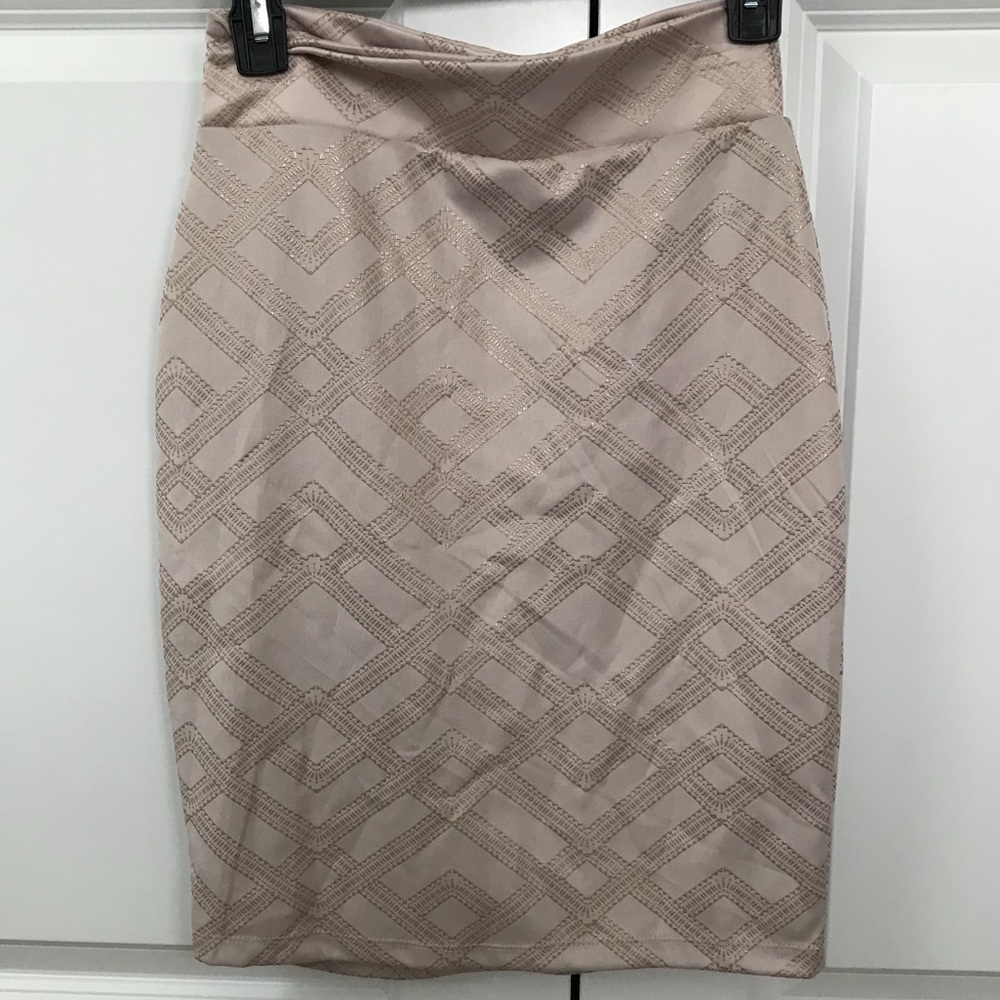 Gorgeous blush and rose gold skirt