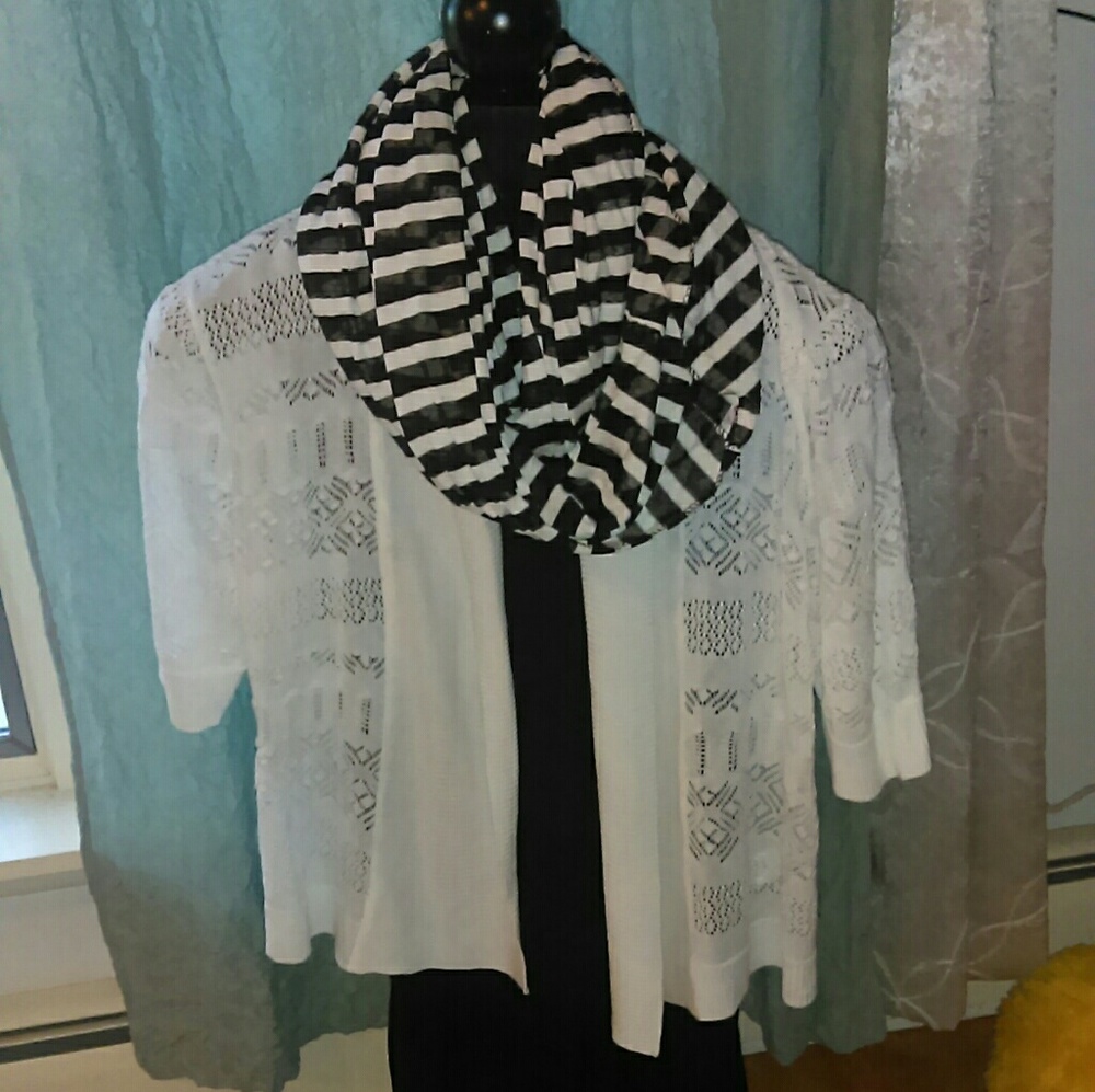 Scarf - Picture 3 of 3