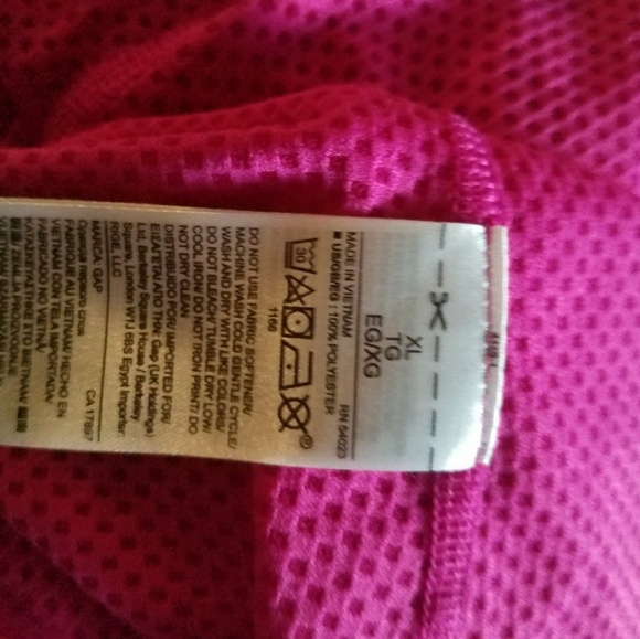 GAP - Picture 5 of 5