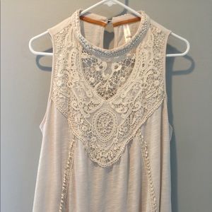 Beautiful xhilaration crochet tank top