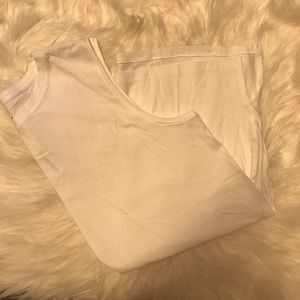 White lululemon tank