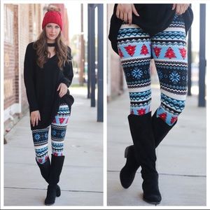 ⭐️New⭐️ Holiday Print Leggings