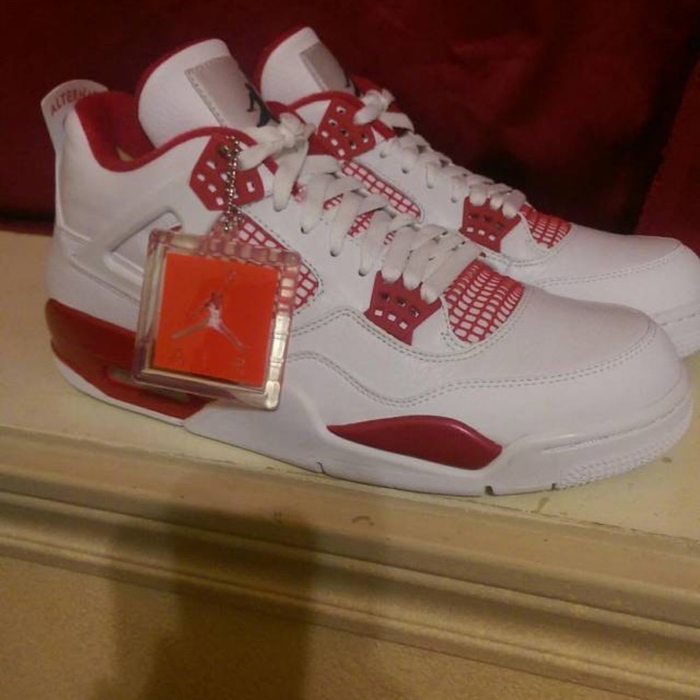 Air Jordan Retro 4 Alt 87