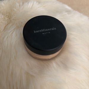 Bare minerals matte foundation