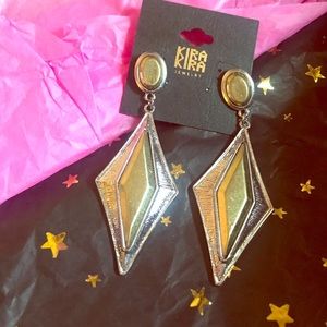 Vintage diamond Shaped earrings silver and gold