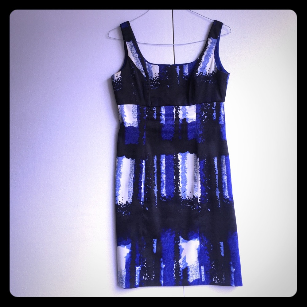 MUSE Size 8 Cocktail Dress