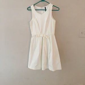 Ivory stretchy dress never worn