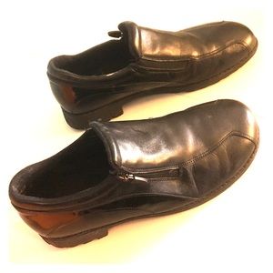 Murnro 9.5W Never Been Worn Leather “Sneakers”