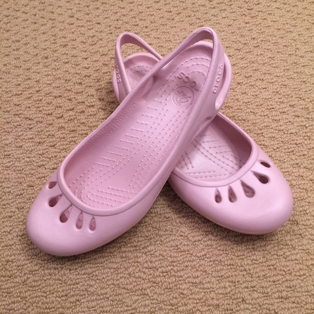 New! Crocs Ballet Flats Pink Size 10