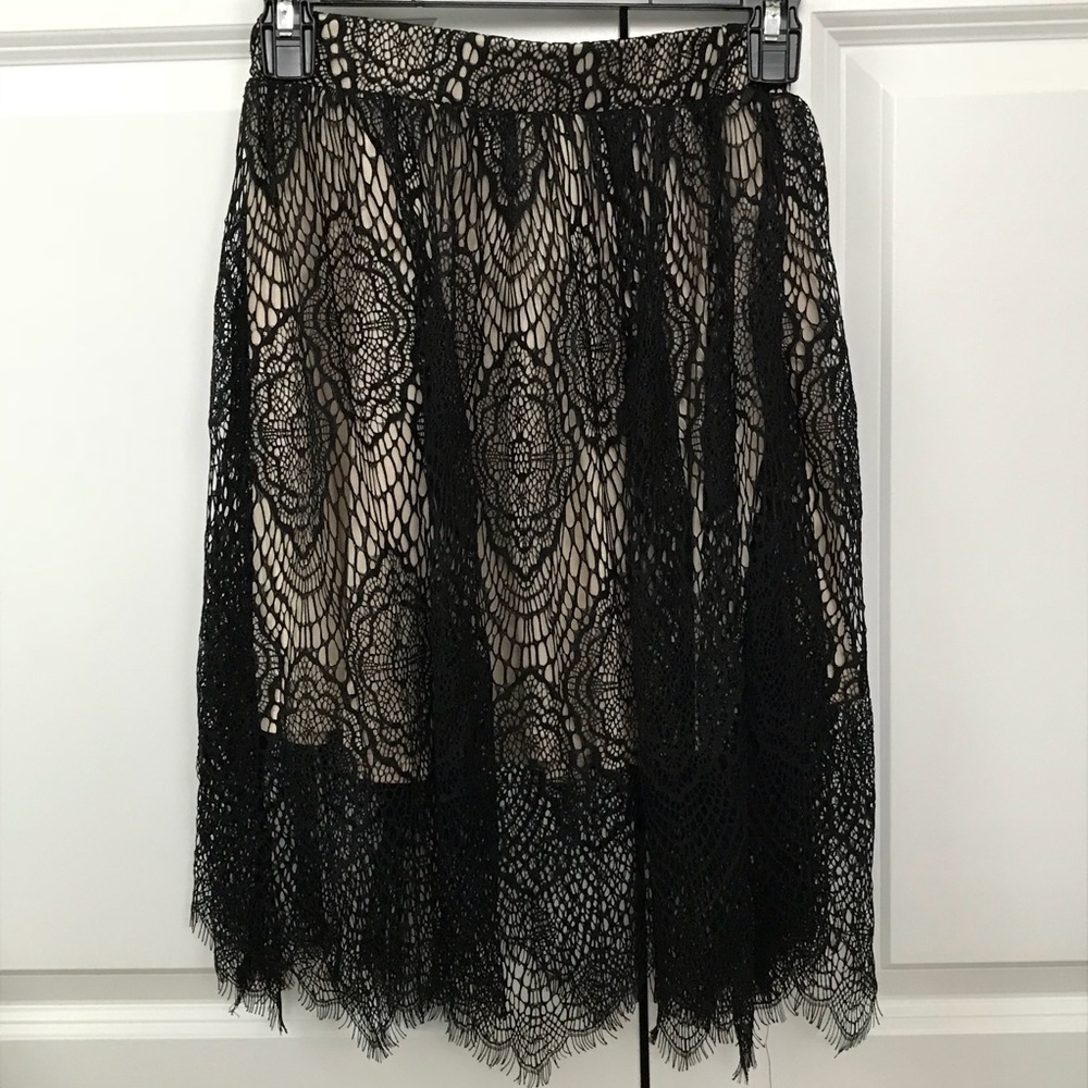 Lace overlay skirt