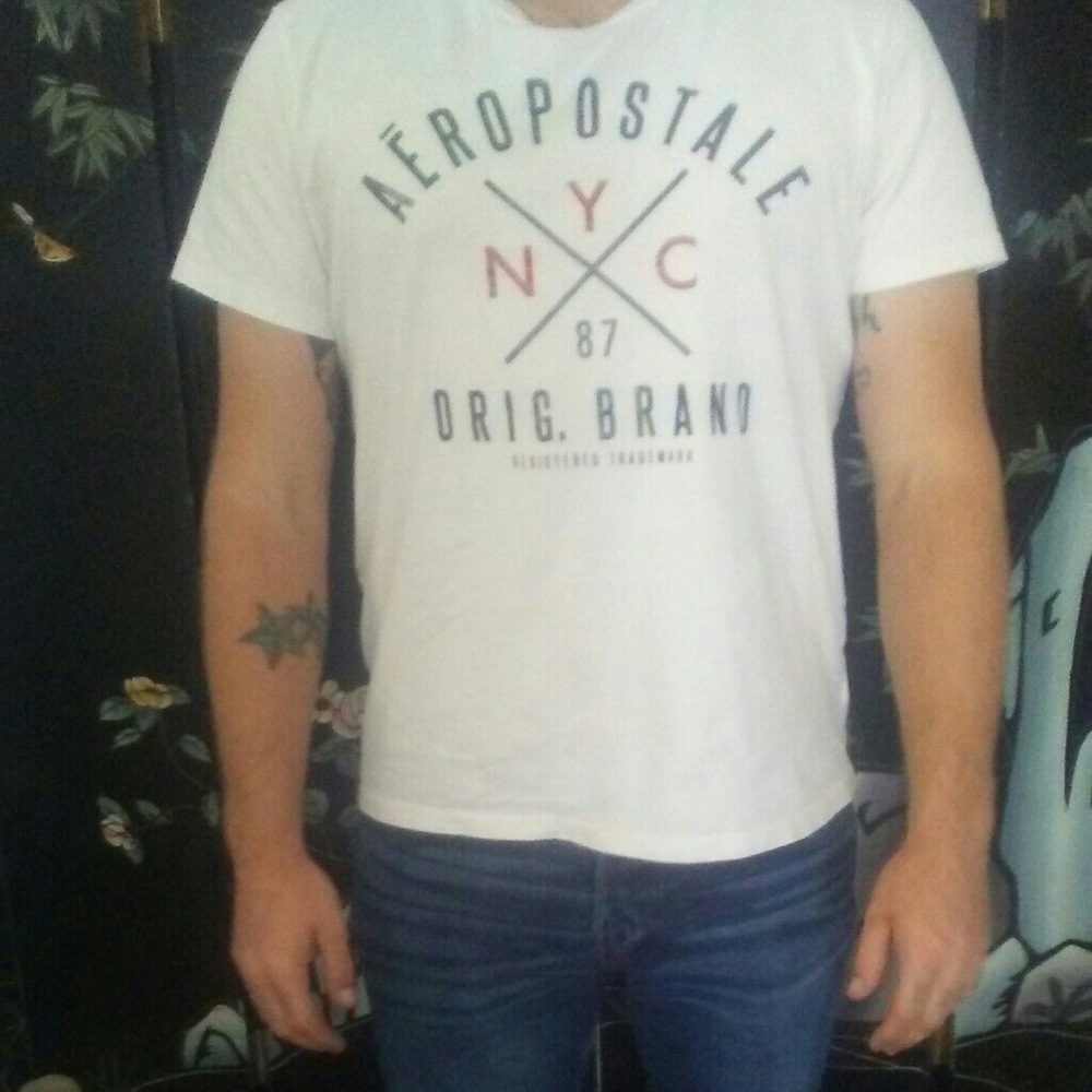 Aeropostale t-shirt
