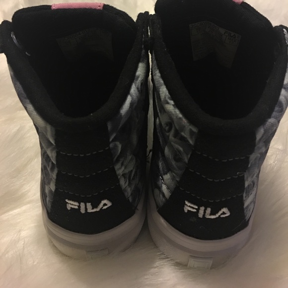 Girls Size 11 Fila Rose Shoes - Picture 4 of 8
