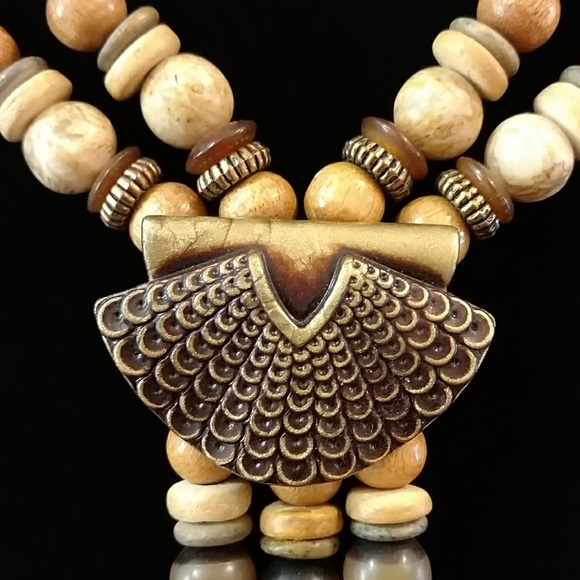 Vintage BOHO Wood Stone Bead Choker - Picture 3 of 7