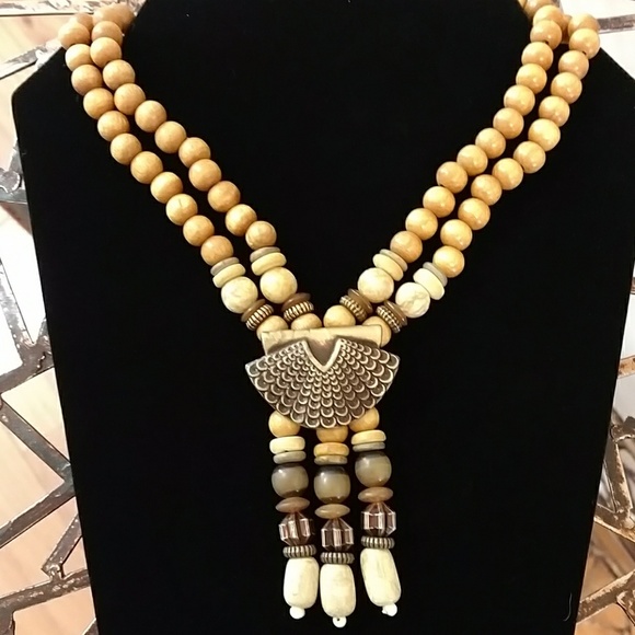 Vintage BOHO Wood Stone Bead Choker - Picture 2 of 7